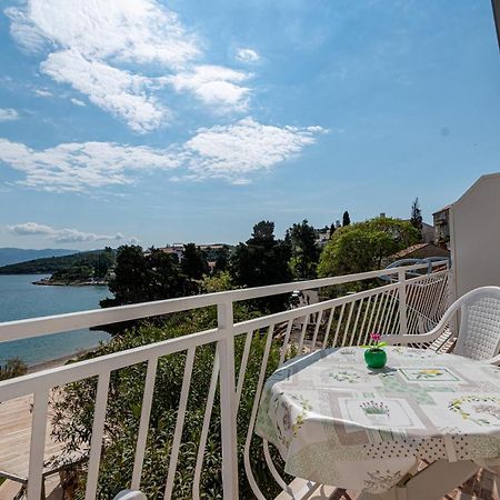 Siriscevic Apartment Korcula Town Bagian luar foto