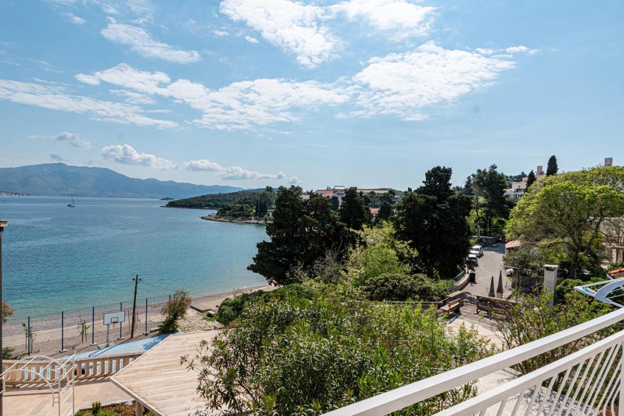 Siriscevic Apartment Korcula Town Bagian luar foto